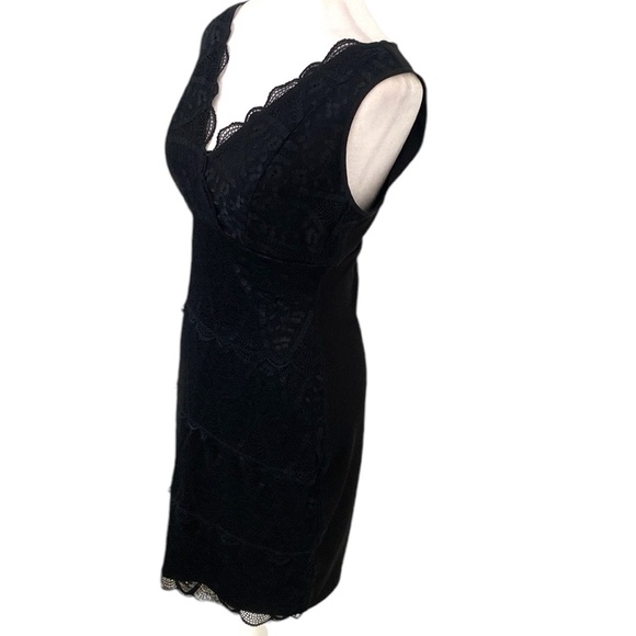 Daisy Fuentes Black Lace Sleeveless Stretchy Dress - Picture 4 of 10